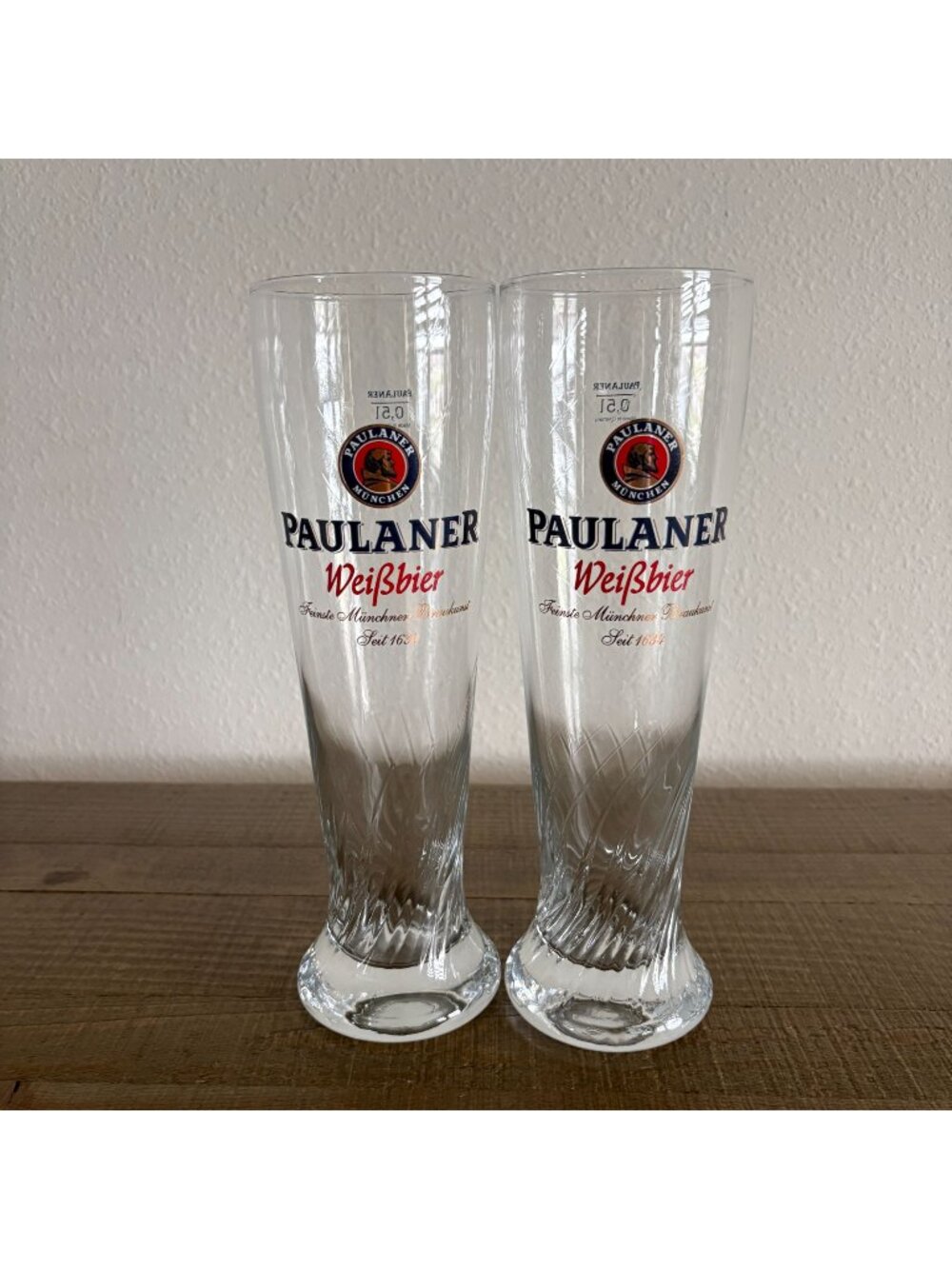 Paulaner Munchen WeiBbier Tall Swirl Pilsner Beer Glass Set of 2 Germany 0,5L